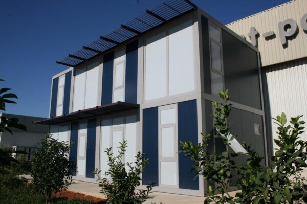 Demountable Container